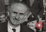 Standbild Versand von Lebensmitteln Athen Griechenland, 1948, aus Sekunde 32 historischem Filmmaterial Videoclip 65675065375