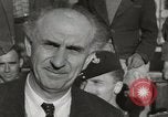 Standbild Versand von Lebensmitteln Athen Griechenland, 1948, aus Sekunde 33 historischem Filmmaterial Videoclip 65675065375