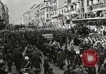 Immagine di Greco prigionieri ribelli Atene GRECIA, 1946, secondo 4 filmato di repertorio 65675065376