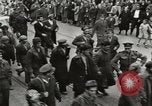 Immagine di Greco prigionieri ribelli Atene GRECIA, 1946, secondo 7 filmato di repertorio 65675065376