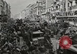 Immagine di Greco prigionieri ribelli Atene GRECIA, 1946, secondo 23 filmato di repertorio 65675065376