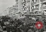 Immagine di Greco prigionieri ribelli Atene GRECIA, 1946, secondo 28 filmato di repertorio 65675065376