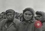 Immagine di Greco prigionieri ribelli Atene GRECIA, 1946, secondo 40 filmato di repertorio 65675065376