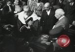 Standbild Marschall Petain Paris Frankreich, 1945, aus Sekunde 47 historischem Filmmaterial Videoclip 65675065380
