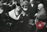 Standbild Marschall Petain Paris Frankreich, 1945, aus Sekunde 48 historischem Filmmaterial Videoclip 65675065380