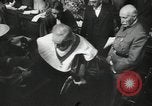 Standbild Marschall Petain Paris Frankreich, 1945, aus Sekunde 49 historischem Filmmaterial Videoclip 65675065380