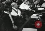 Standbild Marschall Petain Paris Frankreich, 1945, aus Sekunde 62 historischem Filmmaterial Videoclip 65675065380