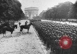 Standbild Adolf Hitler Frankreich, 1940, aus Sekunde 26 historischem Filmmaterial Videoclip 65675065382
