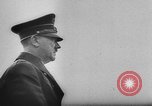 Standbild Adolf Hitler Frankreich, 1940, aus Sekunde 47 historischem Filmmaterial Videoclip 65675065382
