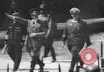 Standbild Adolf Hitler Frankreich, 1940, aus Sekunde 61 historischem Filmmaterial Videoclip 65675065382