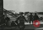 Immagine di Invasione Pontaubault Francia, 1944, secondo 33 filmato di repertorio 65675065386