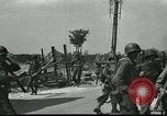 Immagine di Invasione Pontaubault Francia, 1944, secondo 39 filmato di repertorio 65675065386