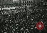 Immagine di Fanteria e serbatoi Mayenne Francia, 1944, secondo 13 filmato di repertorio 65675065388