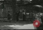 Immagine di Fanteria e serbatoi Mayenne Francia, 1944, secondo 23 filmato di repertorio 65675065388