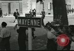 Immagine di Fanteria e serbatoi Mayenne Francia, 1944, secondo 25 filmato di repertorio 65675065388