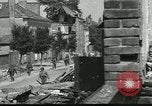 Immagine di Fanteria e serbatoi Mayenne Francia, 1944, secondo 47 filmato di repertorio 65675065388