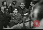 Immagine di Serbatoi e la fanteria Francia, 1944, secondo 12 filmato di repertorio 65675065389