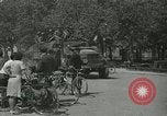 Immagine di Serbatoi e la fanteria Francia, 1944, secondo 32 filmato di repertorio 65675065389