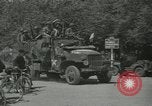 Immagine di Serbatoi e la fanteria Francia, 1944, secondo 34 filmato di repertorio 65675065389