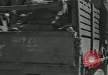 Immagine di Serbatoi e la fanteria Francia, 1944, secondo 48 filmato di repertorio 65675065389