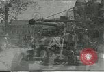 Immagine di Serbatoi e la fanteria Francia, 1944, secondo 50 filmato di repertorio 65675065389