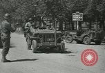 Immagine di Serbatoi e la fanteria Francia, 1944, secondo 62 filmato di repertorio 65675065389