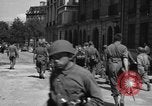 Immagine di Prigionieri tedeschi Francia, 1944, secondo 5 filmato di repertorio 65675065392