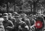 Immagine di Prigionieri tedeschi Francia, 1944, secondo 11 filmato di repertorio 65675065392