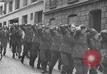 Immagine di Prigionieri tedeschi Francia, 1944, secondo 30 filmato di repertorio 65675065392