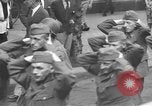 Immagine di Prigionieri tedeschi Francia, 1944, secondo 41 filmato di repertorio 65675065392