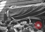 Immagine di Prigionieri tedeschi Francia, 1944, secondo 3 filmato di repertorio 65675065393