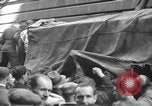 Immagine di Prigionieri tedeschi Francia, 1944, secondo 4 filmato di repertorio 65675065393