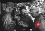Immagine di Conferenza di Generali Myitkyina Birmania, 1945, secondo 6 filmato di repertorio 65675065395