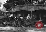 Standbild Allgemeine Inspektion Namkhan Tal Birma, 1945, aus Sekunde 35 historischem Filmmaterial Videoclip 65675065396