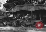 Standbild Allgemeine Inspektion Namkhan Tal Birma, 1945, aus Sekunde 37 historischem Filmmaterial Videoclip 65675065396