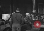 Standbild Allgemeine Inspektion Namkhan Tal Birma, 1945, aus Sekunde 56 historischem Filmmaterial Videoclip 65675065396