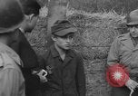 Standbild Deutsche spy ausgeführt durch US-Erschießungskommando Toul Frankreich, 1944, aus Sekunde 12 historischem Filmmaterial Videoclip 65675065399