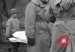 Standbild Deutsche spy ausgeführt durch US-Erschießungskommando Toul Frankreich, 1944, aus Sekunde 54 historischem Filmmaterial Videoclip 65675065399