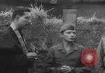 Immagine di Graham esecuzione Toul Francia, 1944, secondo 9 filmato di repertorio 65675065400