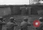 Immagine di Graham esecuzione Toul Francia, 1944, secondo 22 filmato di repertorio 65675065400