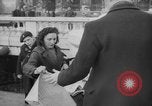 Immagine di Versione di prova di traditori francese Francia, 1945, secondo 12 filmato di repertorio 65675065401