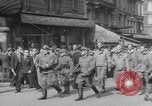 Immagine di Versione di prova di traditori francese Francia, 1945, secondo 26 filmato di repertorio 65675065401