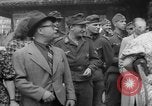 Immagine di Versione di prova di traditori francese Francia, 1945, secondo 58 filmato di repertorio 65675065401