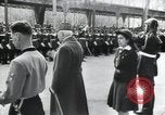 Image anniversaire du Maréchal Pétain France, 1944, de la seconde 22 séquences d'archives historiques vidéo 65675065410