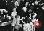 Standbild Marschall Petain Frankreich, 1940, aus Sekunde 26 historischem Filmmaterial Videoclip 65675065411