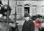 Standbild Marschall Petain Frankreich, 1940, aus Sekunde 33 historischem Filmmaterial Videoclip 65675065411