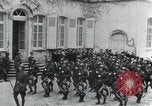 Standbild Marschall Petain Frankreich, 1940, aus Sekunde 42 historischem Filmmaterial Videoclip 65675065411