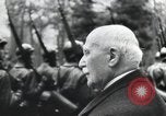 Standbild Marschall Petain Frankreich, 1940, aus Sekunde 50 historischem Filmmaterial Videoclip 65675065411