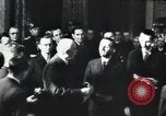 Standbild Marschall Petain interviewt Frankreich, 1940, aus Sekunde 9 historischem Filmmaterial Videoclip 65675065412