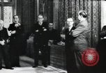 Standbild Marschall Petain interviewt Frankreich, 1940, aus Sekunde 23 historischem Filmmaterial Videoclip 65675065412